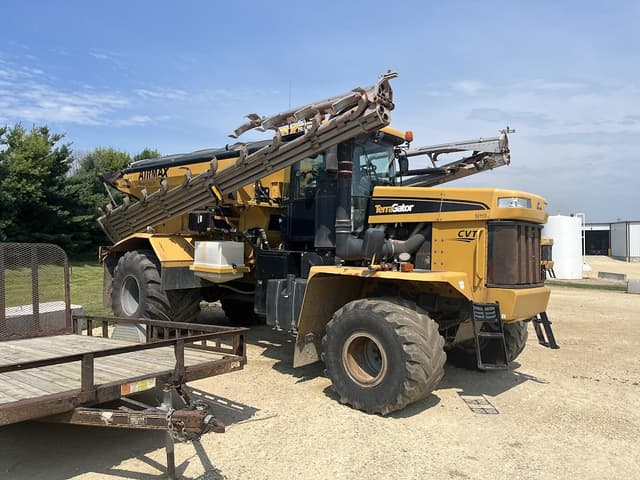 Image of Terra-Gator TG8400C equipment image 4