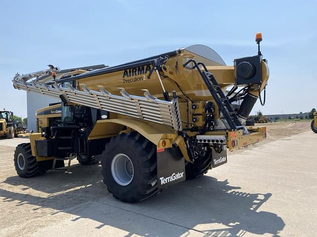 Image of Terra-Gator TG8400C equipment image 2