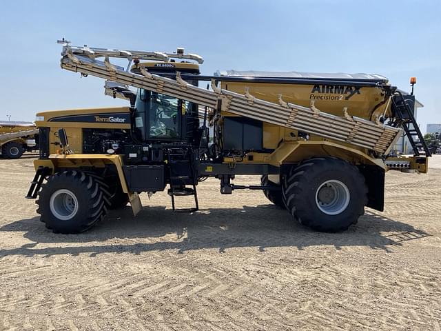 Image of Terra-Gator TG8400C equipment image 1