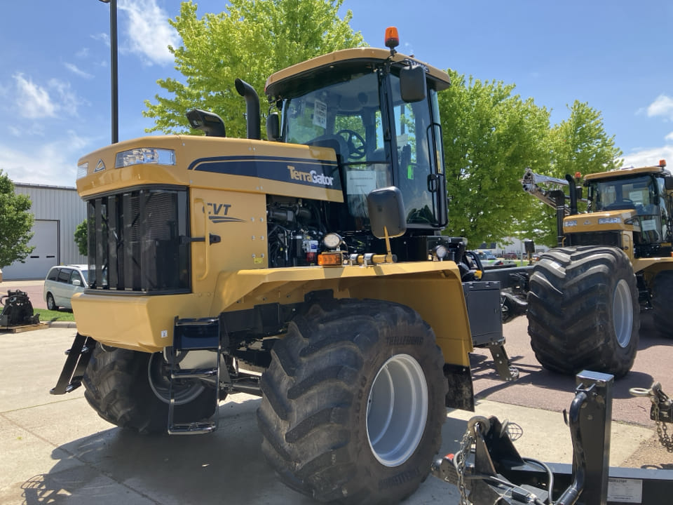 Main image Terra-Gator TG8400C