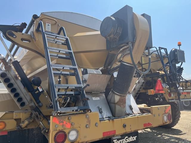 Image of Terra-Gator TG8400C equipment image 2