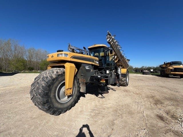 2015 Terra-Gator TG9300B Equipment Image0