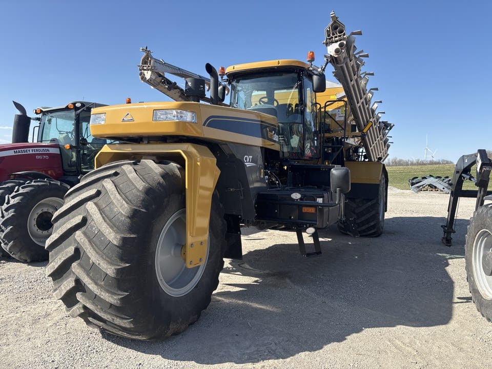 2024 Terra-Gator TG9300C Equipment Image0