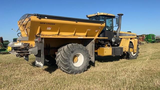 Image of Ag-Chem Terra-Gator 6103 equipment image 4