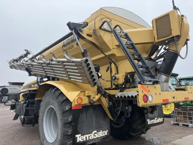 Image of Terra-Gator TG9300C equipment image 2