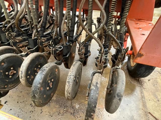 Image of Tye 2007 equipment image 4