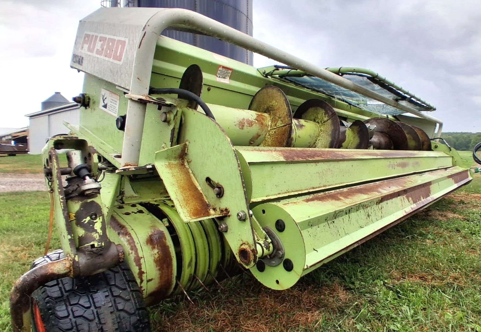 CLAAS PU380 Equipment Image0