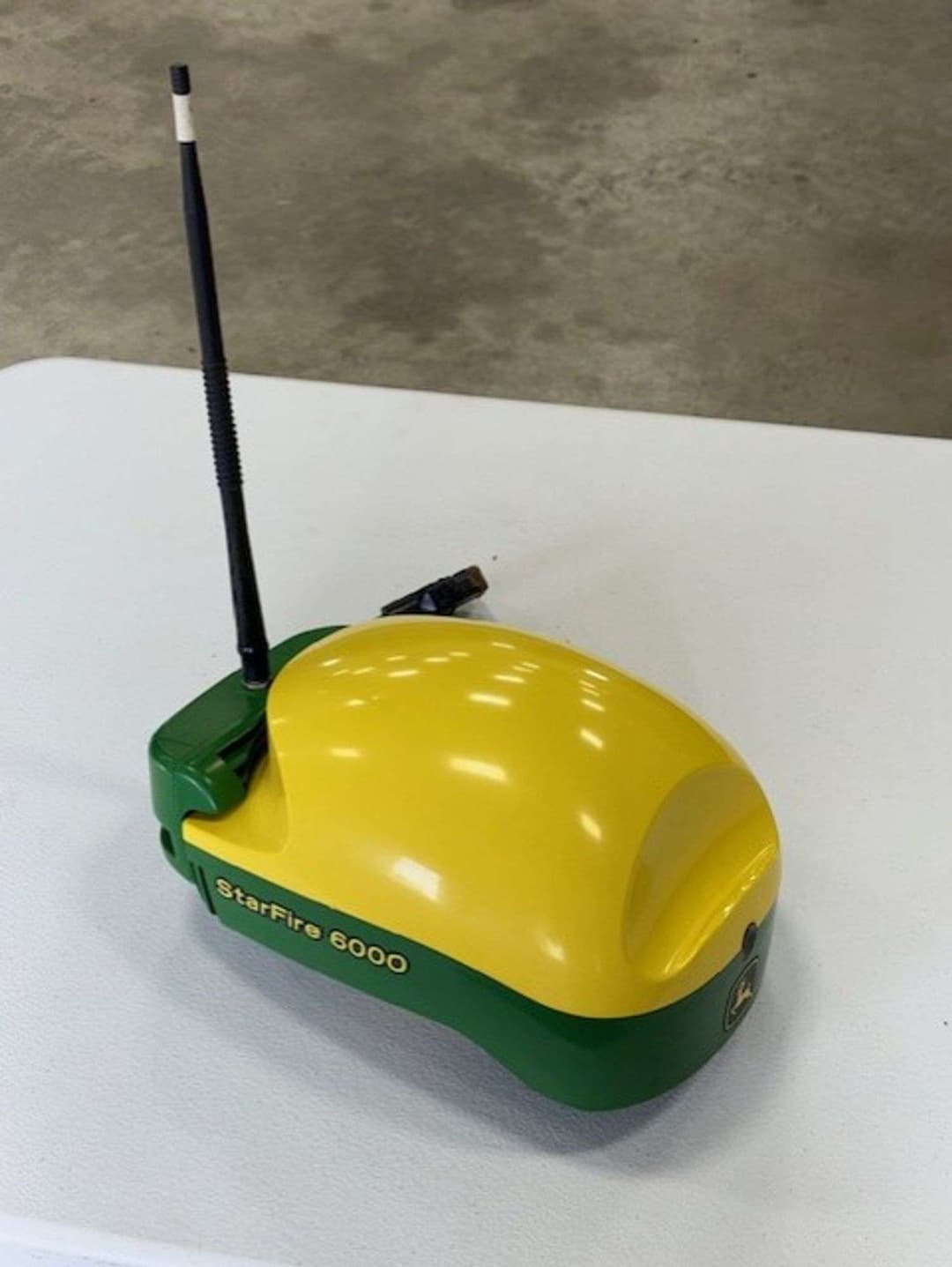 Image of John Deere StarFire 6000 Primary Image