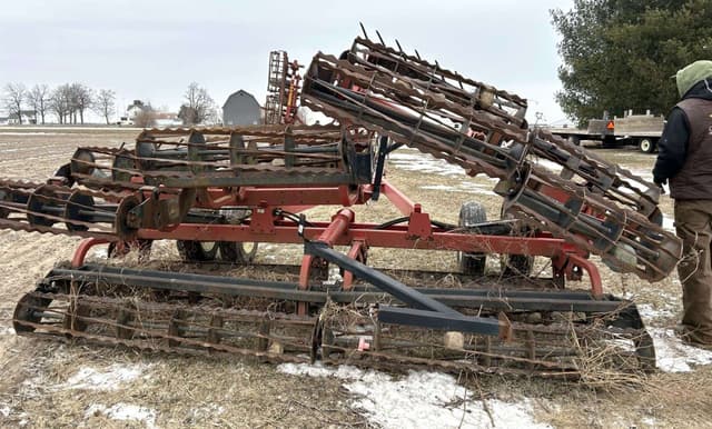 Image of Unverferth 220 equipment image 2