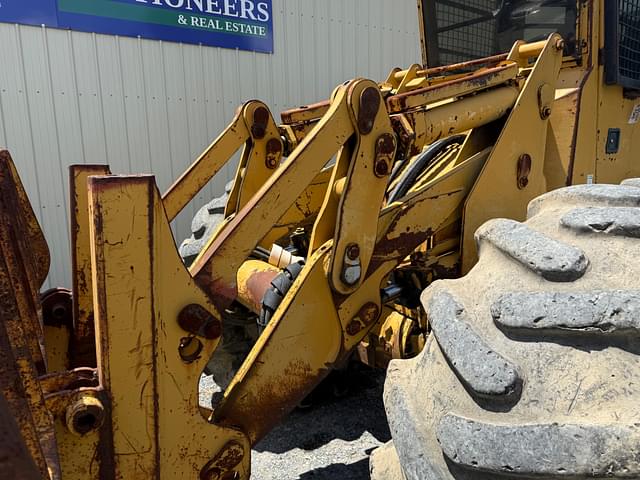 Image of Tigercat 720 equipment image 4