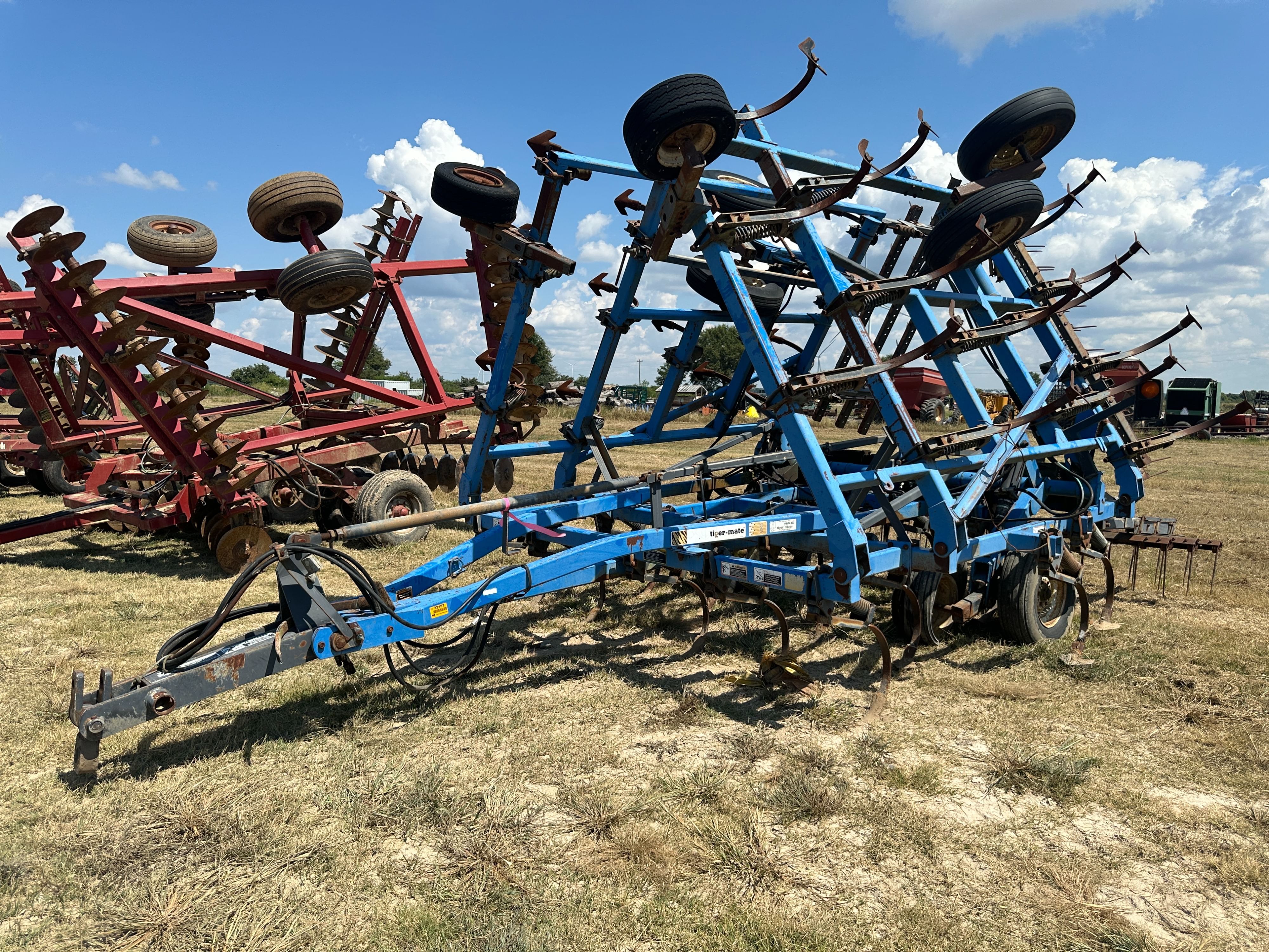 DMI Tigermate Equipment Image0