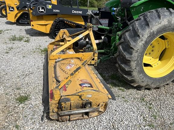 Image of John Deere 5100E equipment image 3