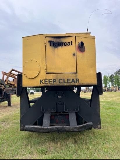 Image of Tigercat 240 equipment image 4