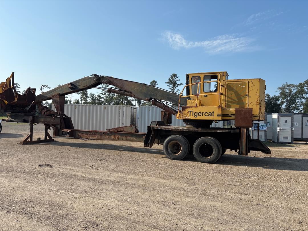 Image of Tigercat 240B Primary Image