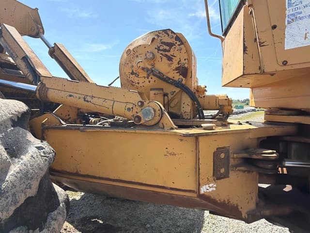 Image of Tigercat 620C equipment image 4