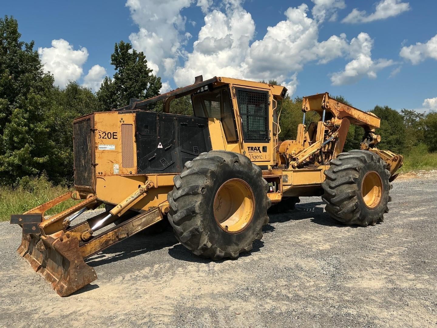 2015 Tigercat 620E Equipment Image0