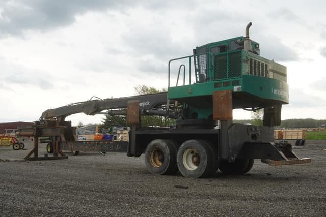 Image of Timberjack 430B equipment image 2