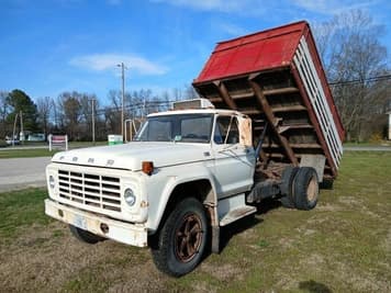 Main image Ford F700