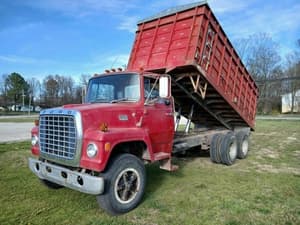 1977 Ford LN800 Image