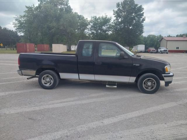Image of Ford F-150 equipment image 3