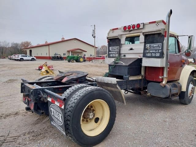 Image of International 9000 equipment image 4