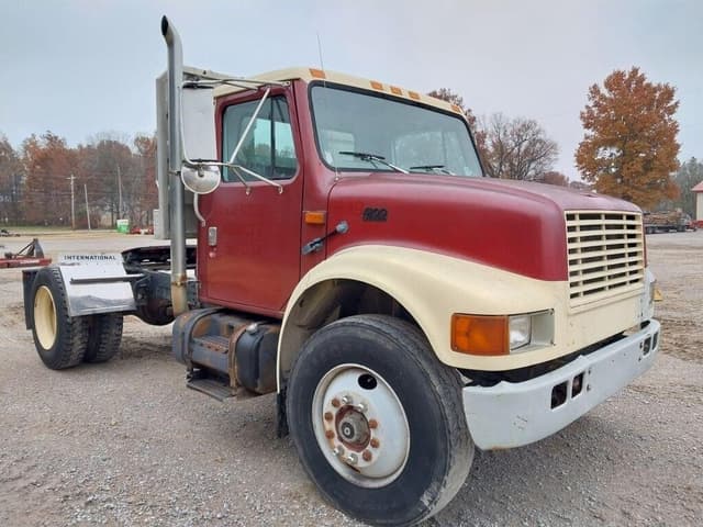 Image of International 9000 equipment image 2