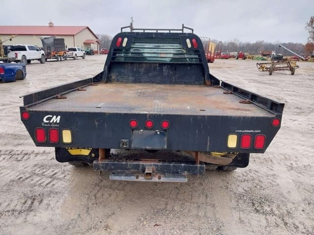 Image of Ford F-350 equipment image 4