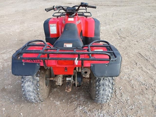 Image of Honda Fourtrax 300 equipment image 3