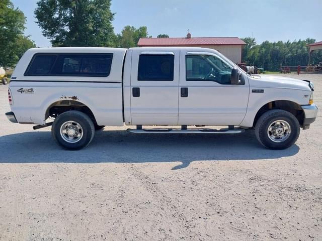 Image of Ford F-250 equipment image 3