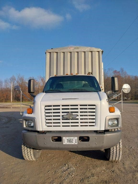 Image of Chevrolet C8500 equipment image 1