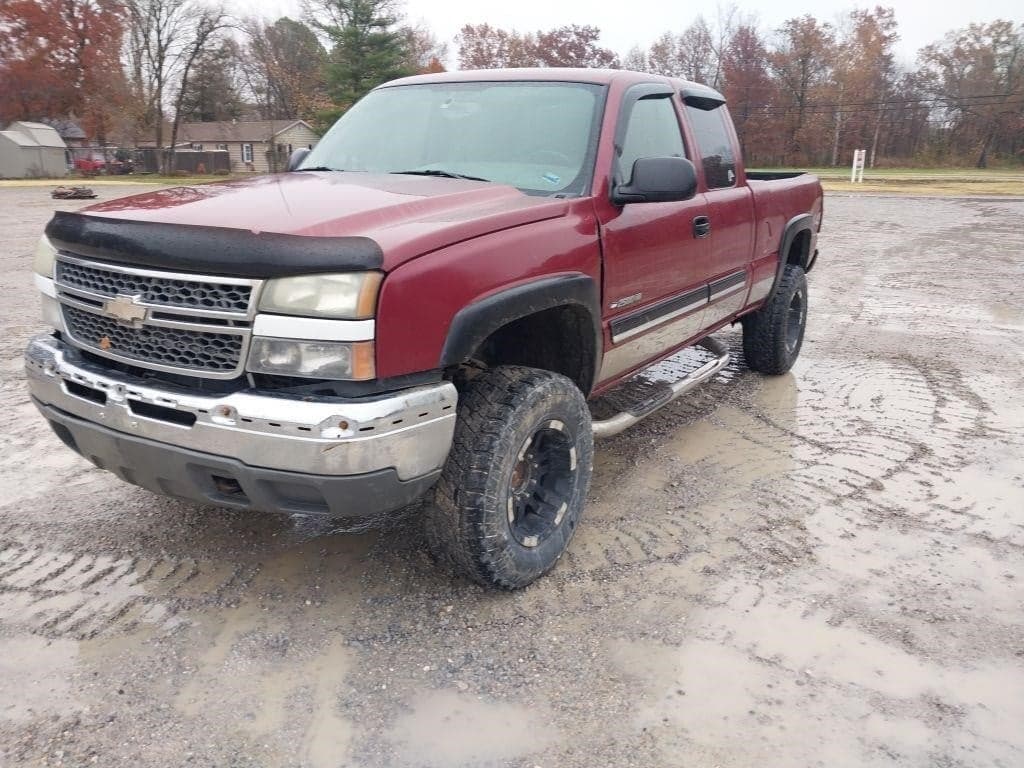 Image of Chevrolet 2500HD Primary image