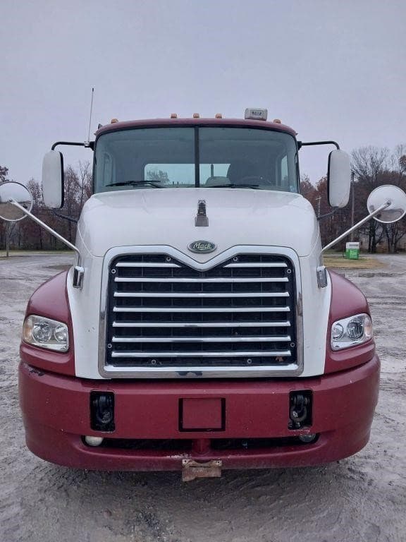 Image of Mack CXN613 equipment image 1