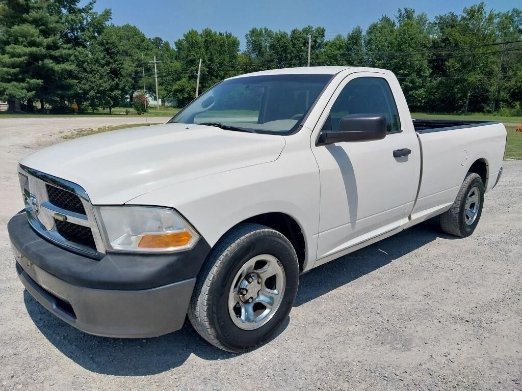 2009 Dodge Ram 1500 Equipment Image0