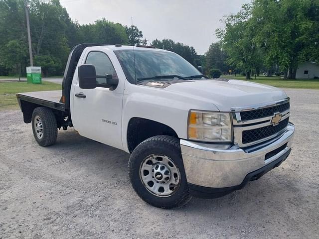 Image of Chevrolet 3500HD equipment image 2