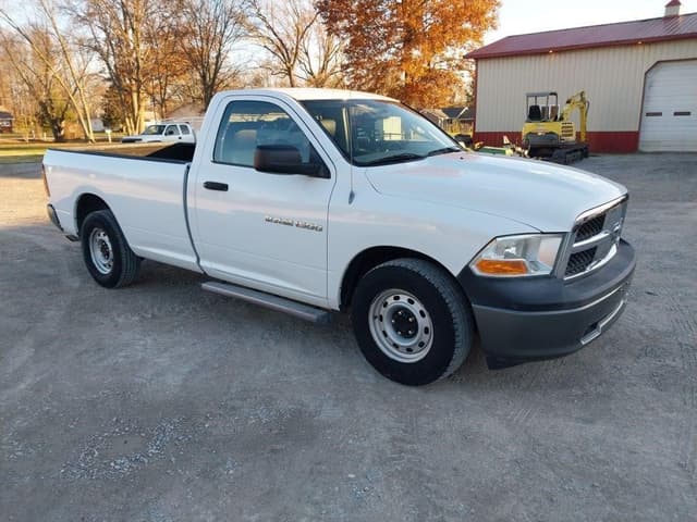 Image of Dodge Ram 1500 equipment image 2
