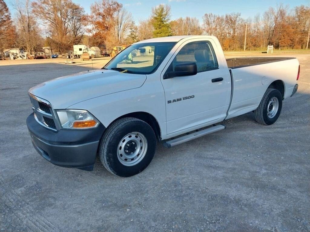 2011 Dodge Ram 1500 Equipment Image0