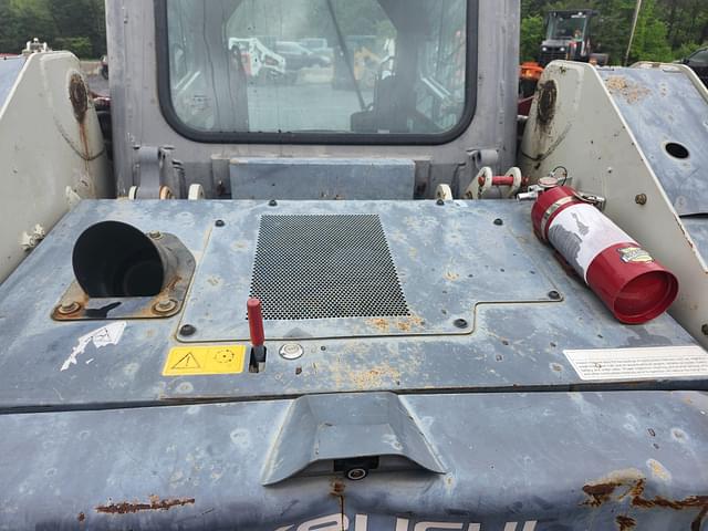 Image of Takeuchi TL6R equipment image 4