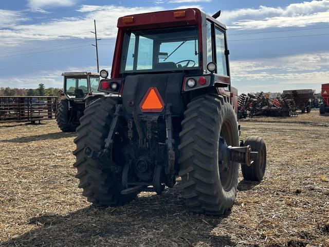 Image of International Harvester 5288 equipment image 3