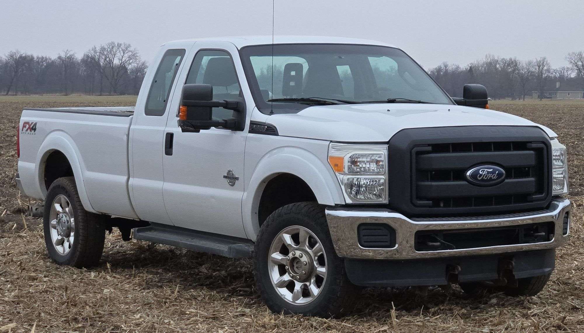2014 Ford F-350 Equipment Image0