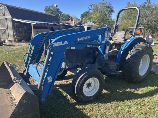 Image of New Holland TN65 equipment image 3