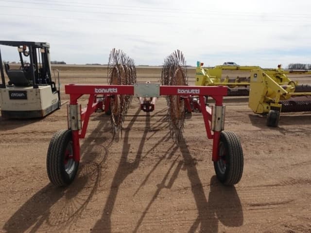 Image of Tonutti V12 equipment image 4