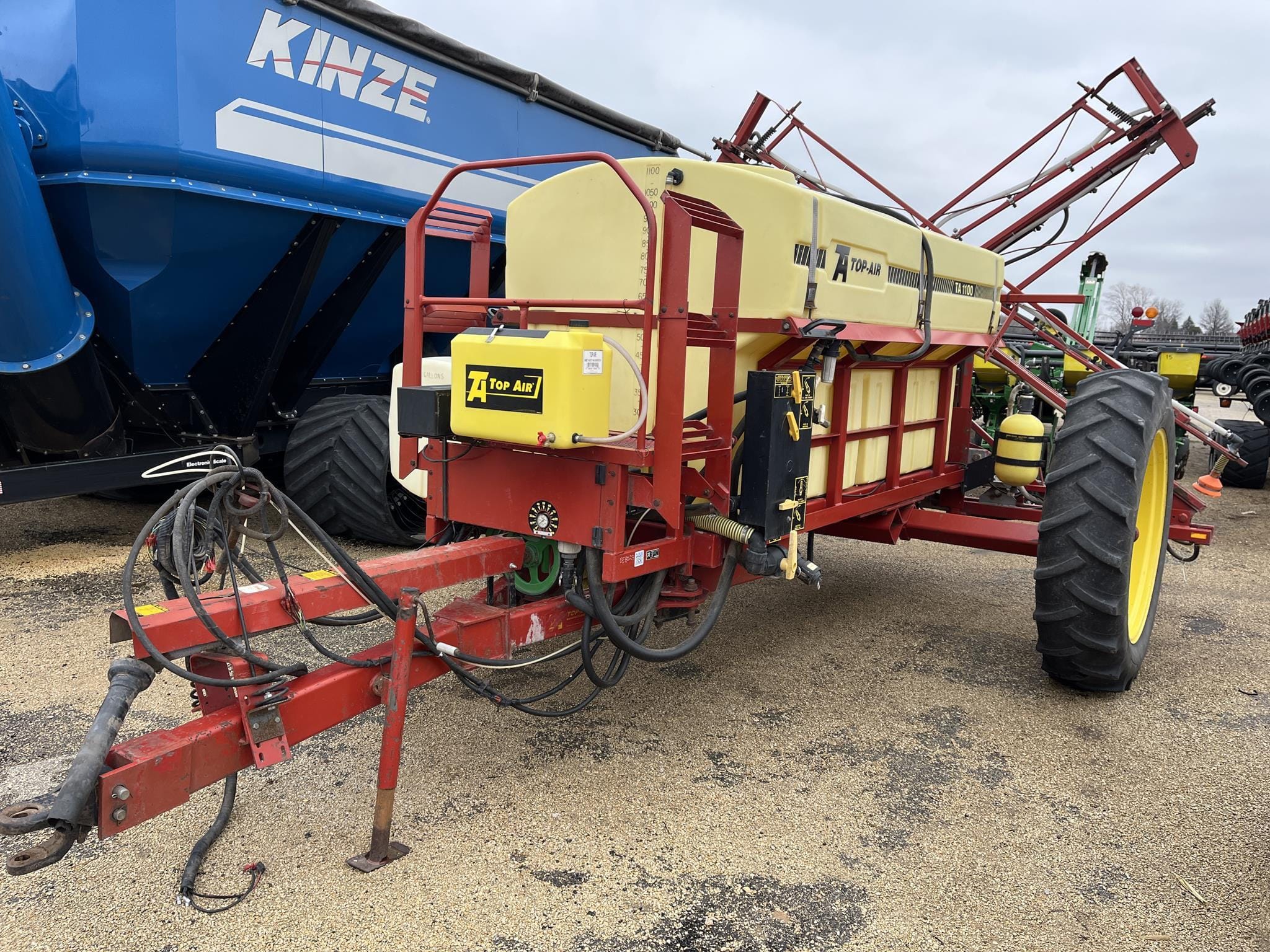 Top Air TA1100 Equipment Image0