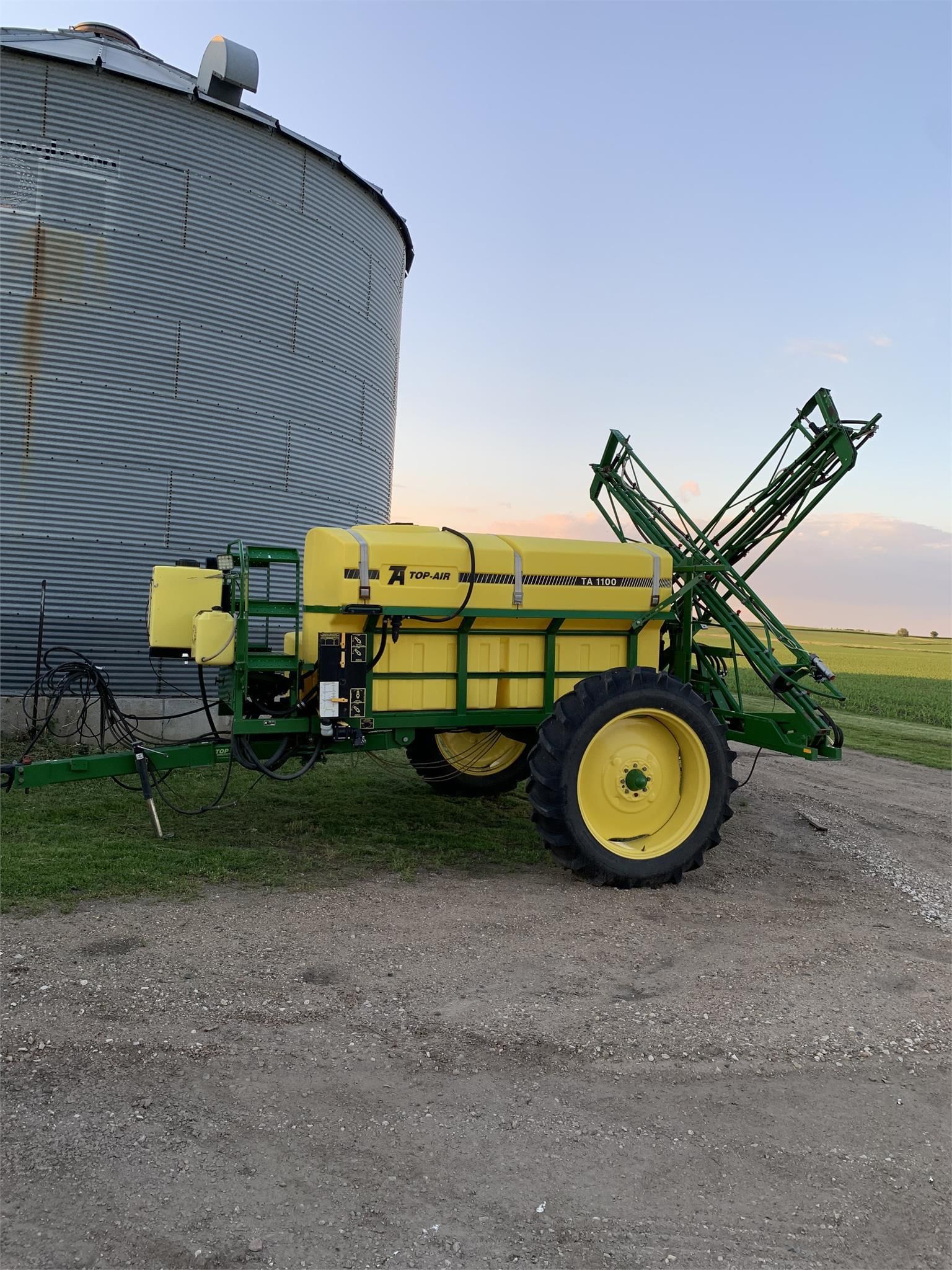 Main image Top Air TA1100