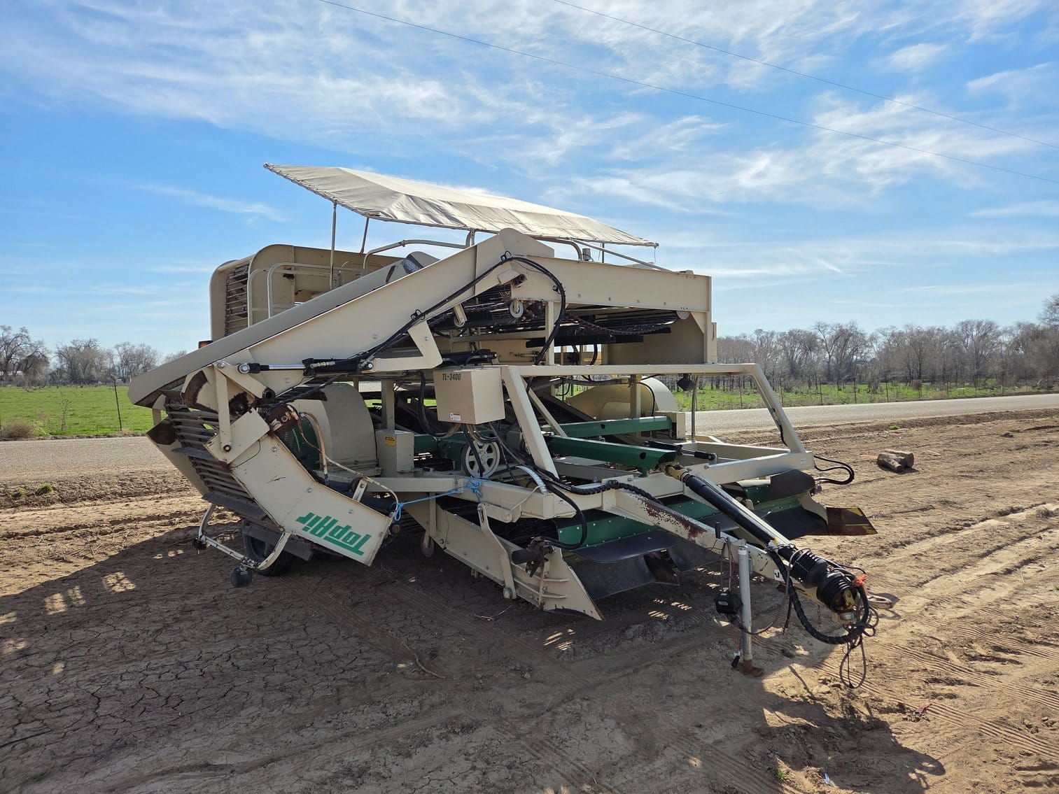 2006 Top Air TL3400 Equipment Image0