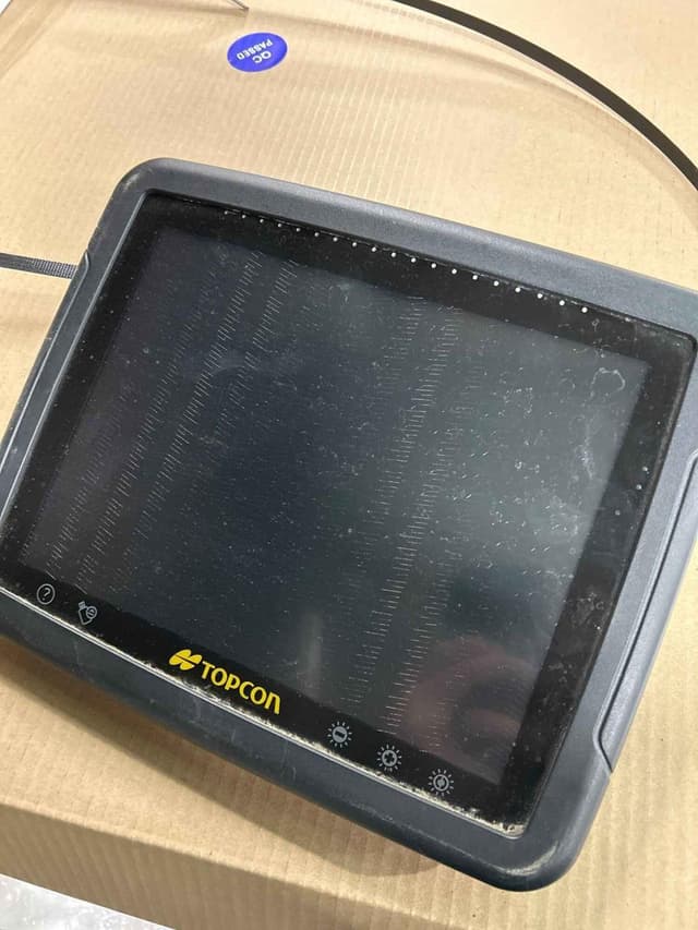 Image of Topcon X30 equipment image 2