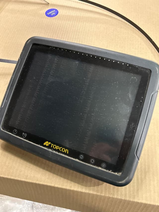 Image of Topcon X30 equipment image 3