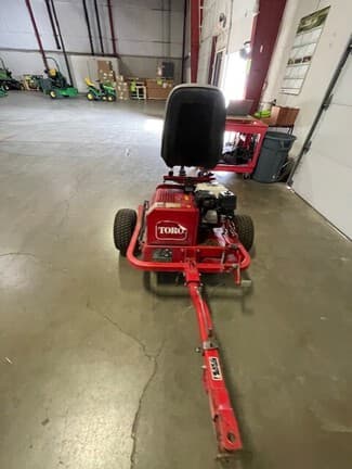 Image of Toro GreensPro 1240 equipment image 4