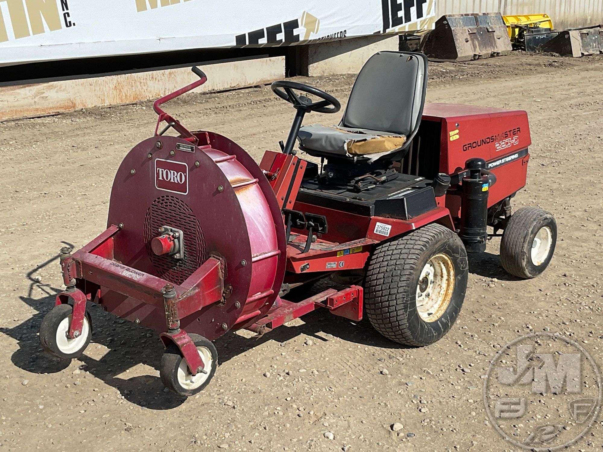 Main image Toro Groundsmaster 223-D