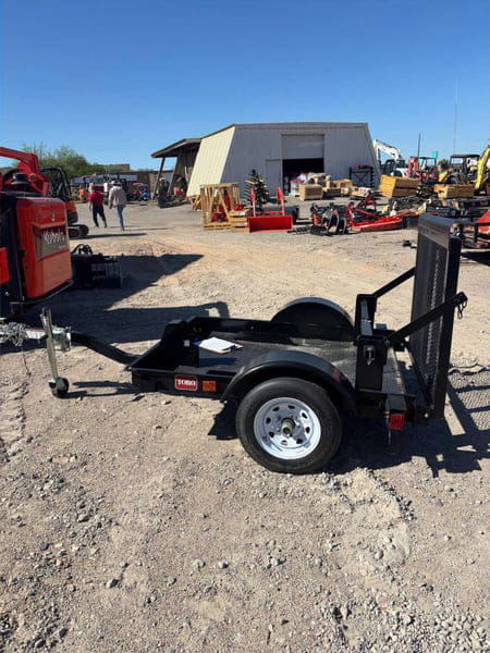 Toro 22979 Equipment Image0