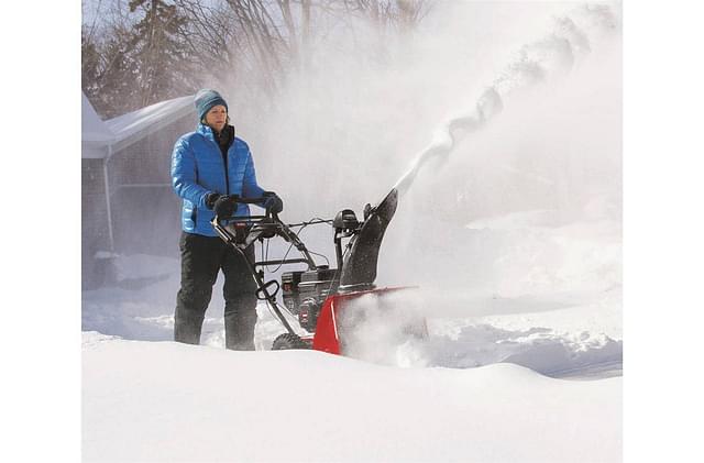 Image of Toro SnowMaster 824 QXE equipment image 4